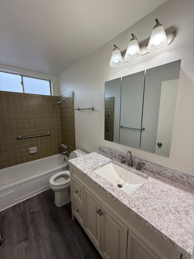 Building Photo - 615 Rancheria Dr