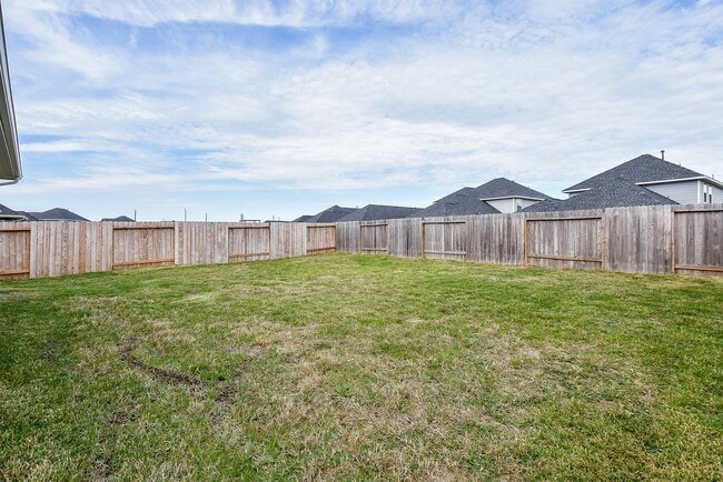 Building Photo - 31326 Black Frst Xing