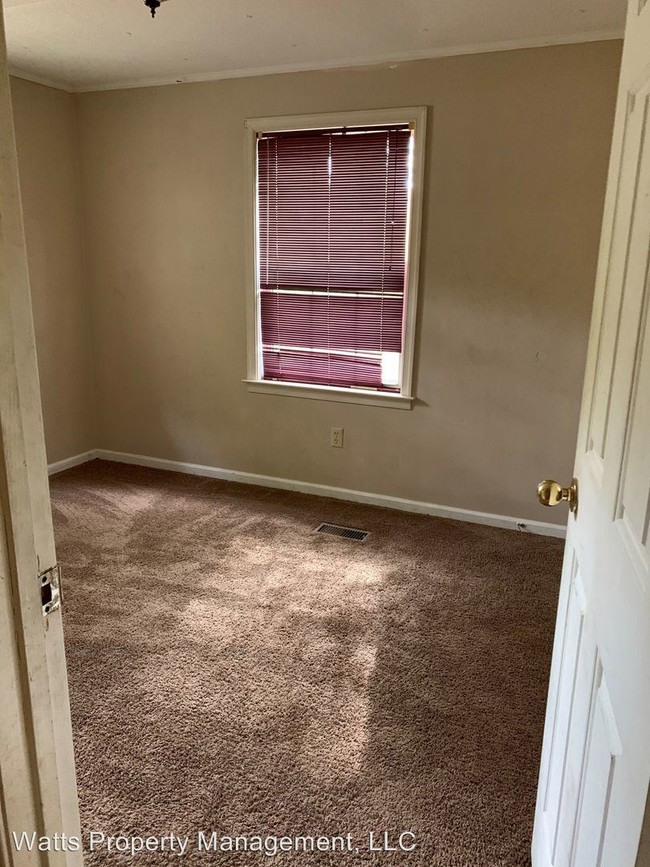 Building Photo - 3 br, 2 bath House - 302 Community Road