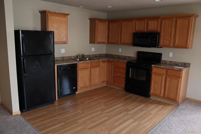 Building Photo - 3161 SW Arlan Ln