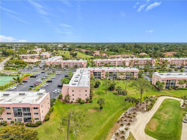 Building Photo - 150 Turtle Lake Ct