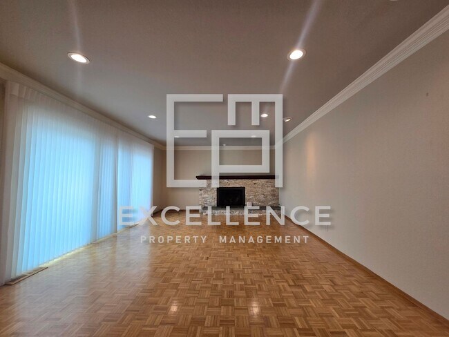 Building Photo - 1612 Trona Way