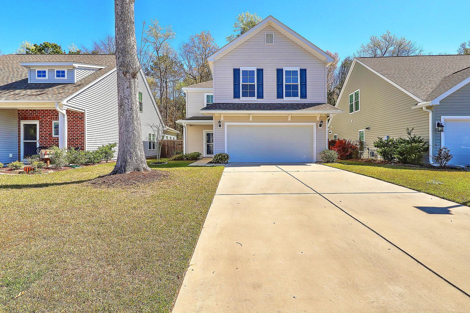 Building Photo - 1525 Oldenburg Dr