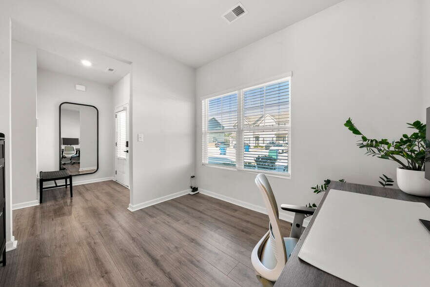 Building Photo - 4316 Mallory Ct