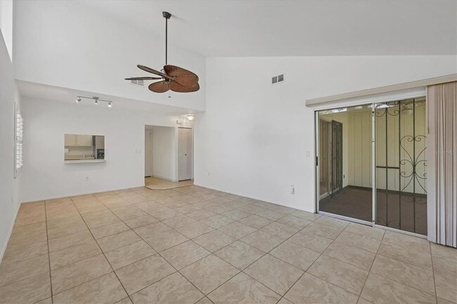 Building Photo - 5051 Village Garden Dr