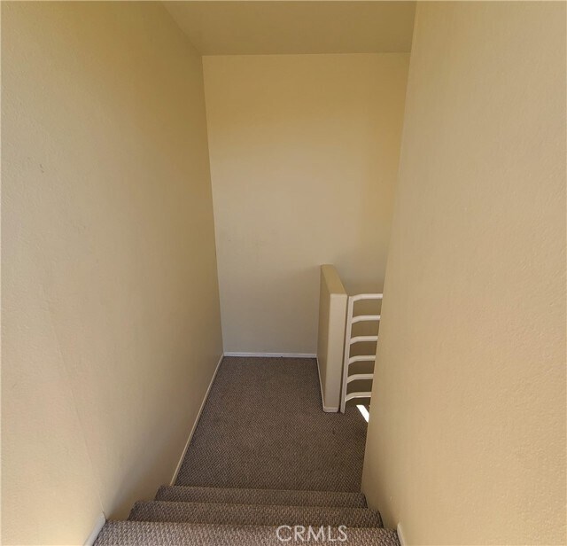 Building Photo - 5060 Kester Ave