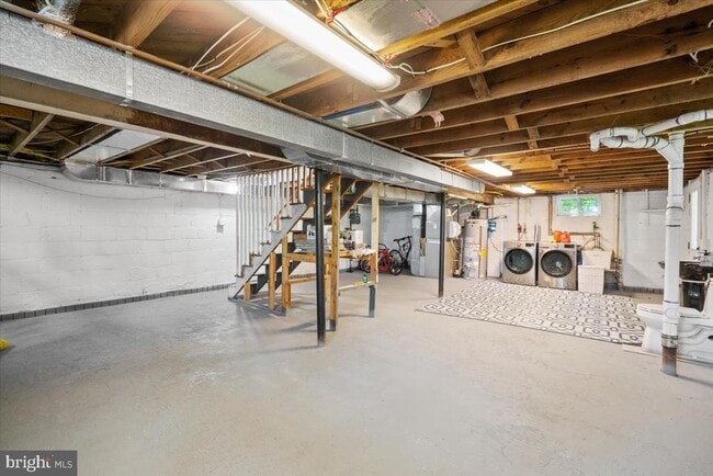 Building Photo - 4842 Park Ave