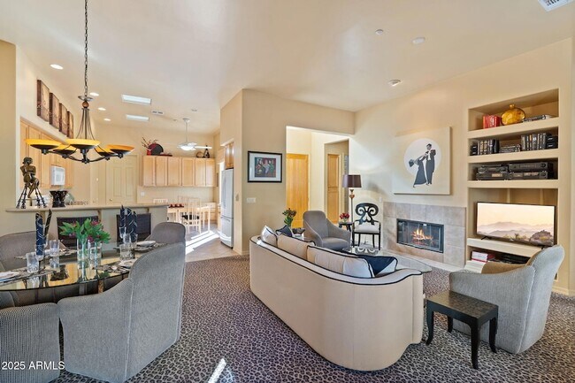 Building Photo - 7442 E Quien Sabe Way