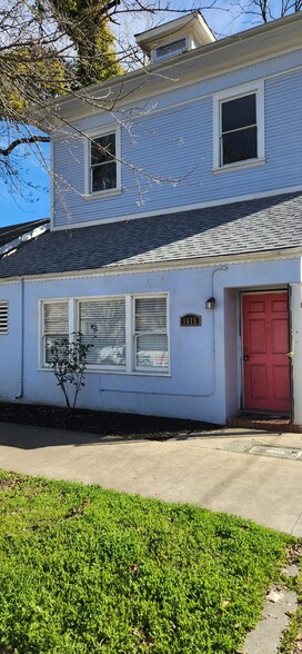 Building Photo - 1615 25th St