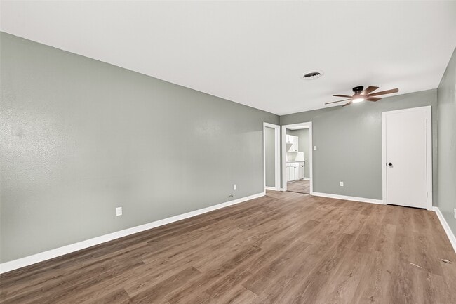 Building Photo - 8666 Candy St