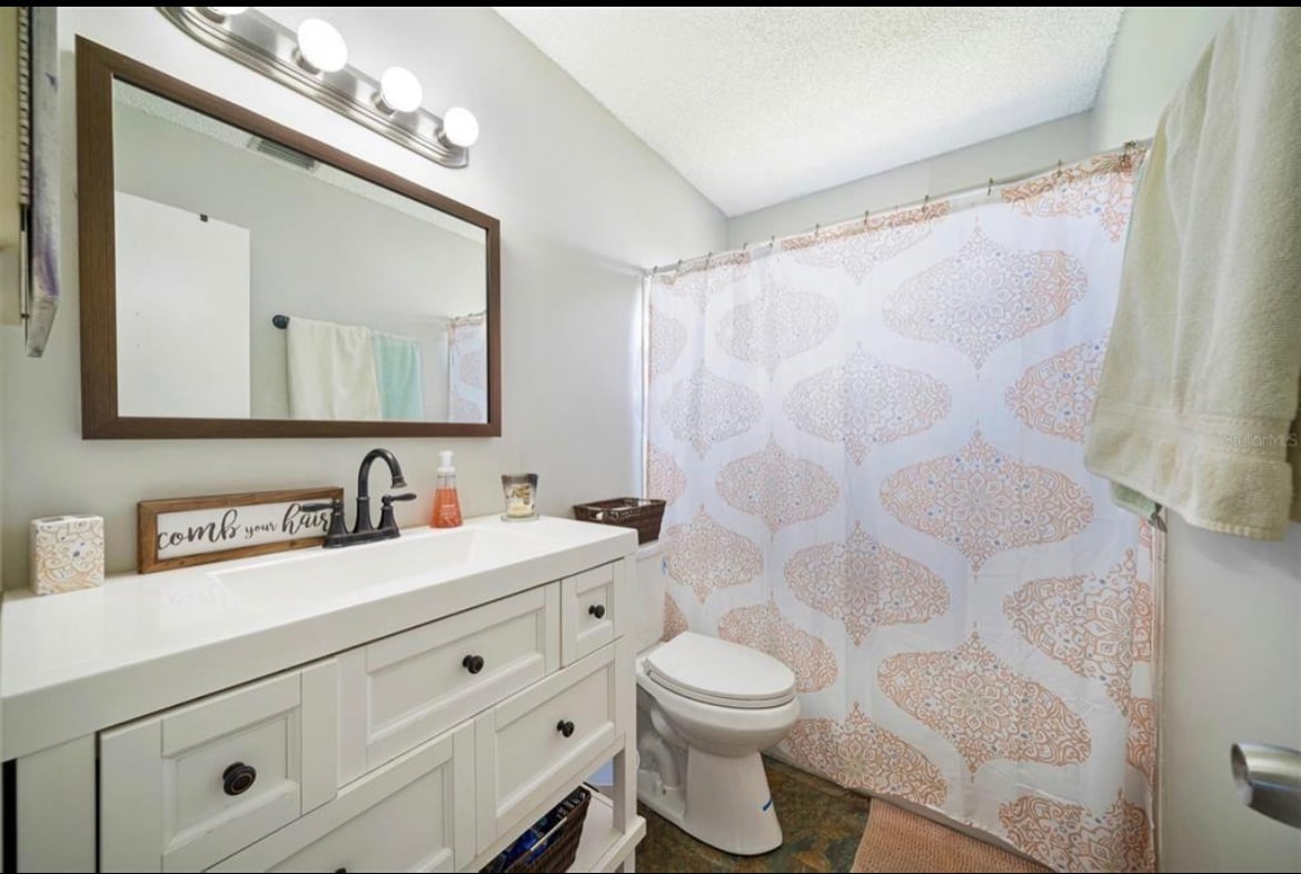 Building Photo - 5103 SE 42nd Trce