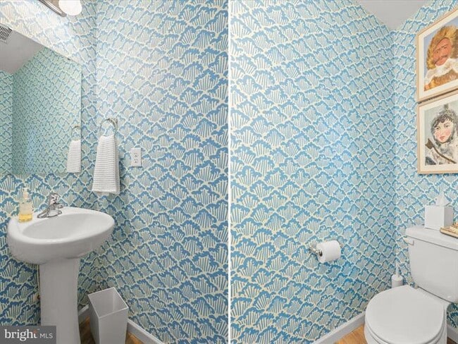 Building Photo - 4341 Forbes Dr