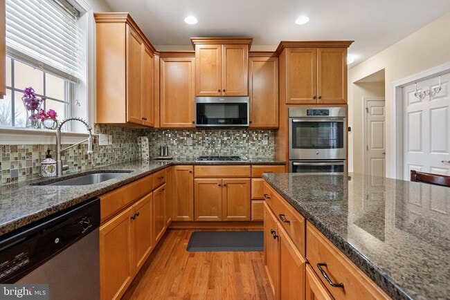 Building Photo - 133 Shilling Ave