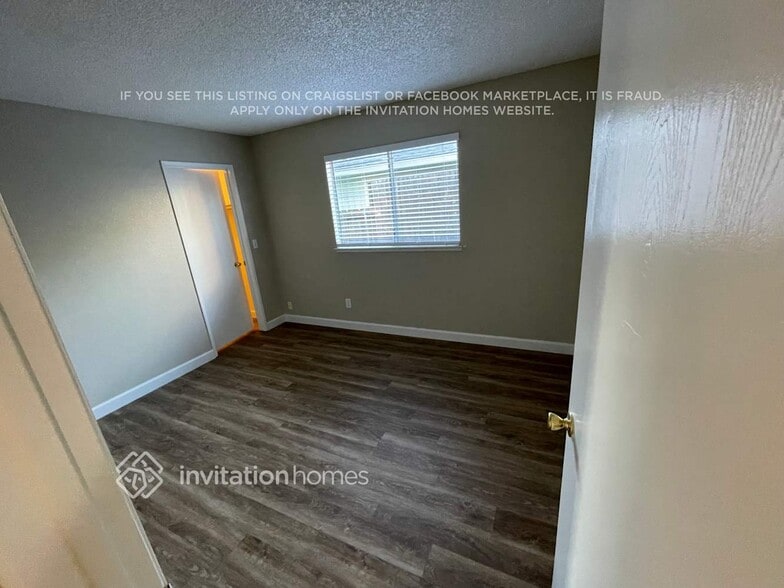 Building Photo - 7840 1st Draw Way