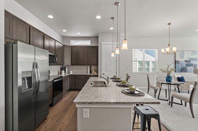 Building Photo - 3975 Ivy Hill Dr
