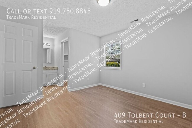 Building Photo - 409 Tolbert Ct