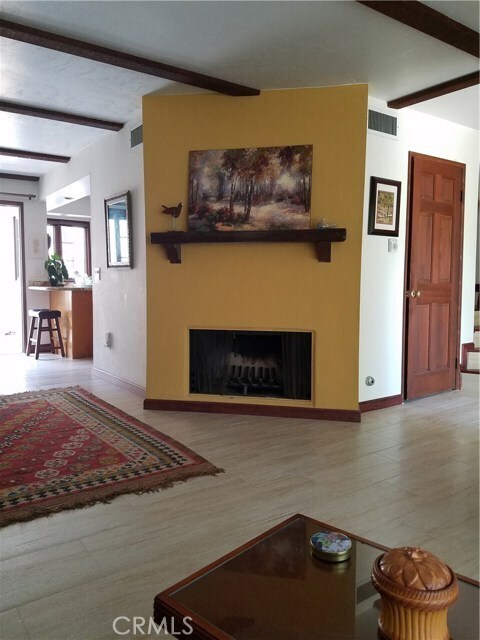 Building Photo - 8694 Villa La Jolla Dr