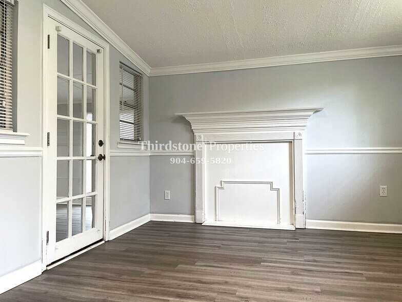 Building Photo - 4403 Harlow Blvd