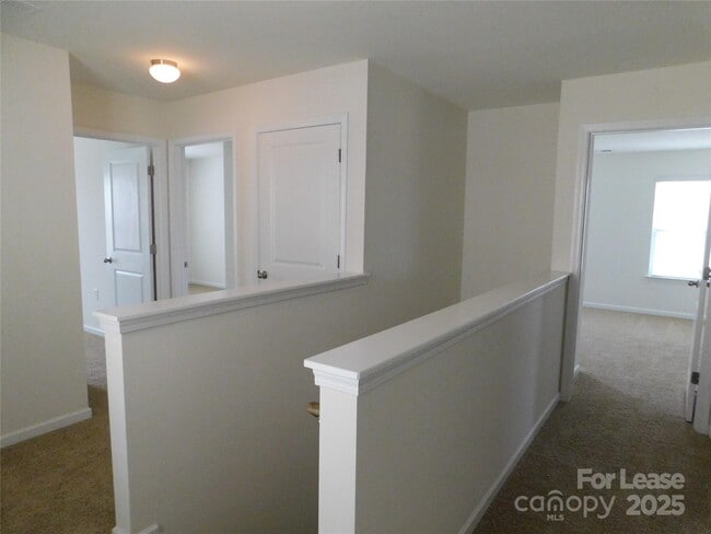 Building Photo - 3995 BETHESDA Pl