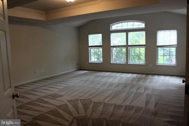 Building Photo - 7967 Almeda Ct