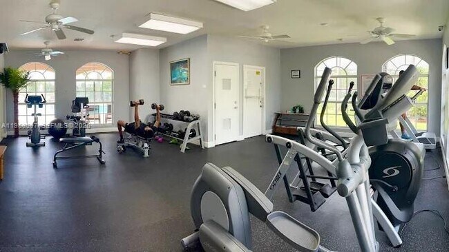 Building Photo - 2650 SW 84th Terrace