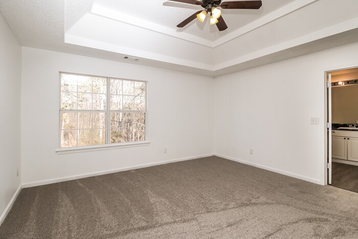Building Photo - 195 Cinnamon Oak Cir