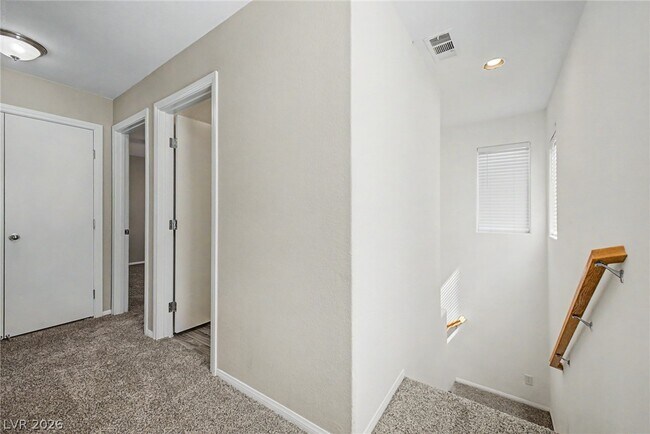 Building Photo - 6077 Aripeka St