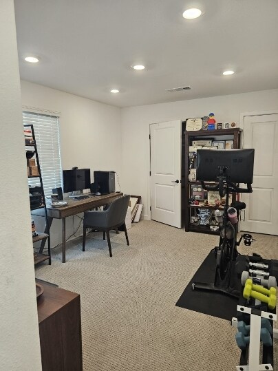 Building Photo - 2402 Cascalote Lp