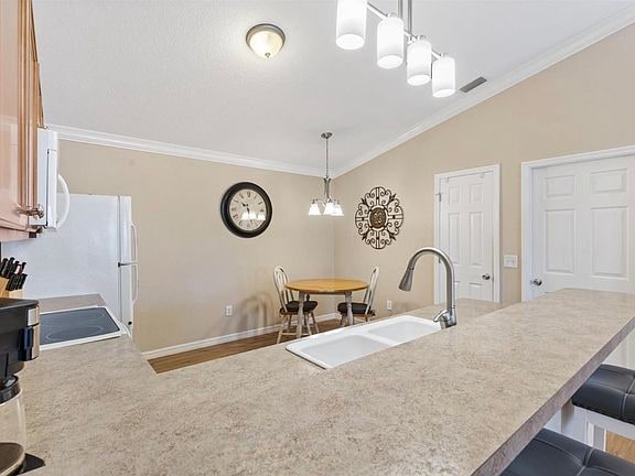 Building Photo - 930 Margaux Trail