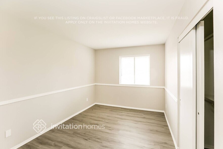 Building Photo - 6603 W Phelps Rd