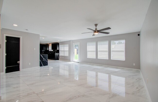 Building Photo - 21922 Gold Leaf Trail