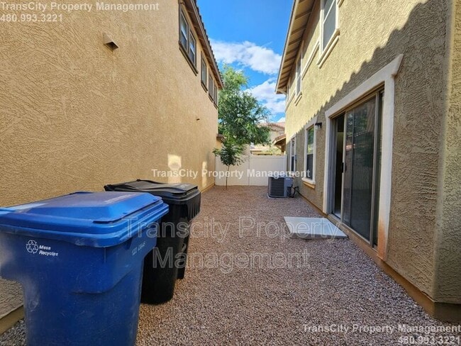 Building Photo - 5854 E Harmony Ave