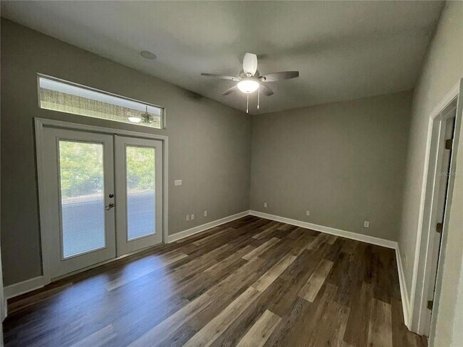 Building Photo - 4072 NW 37th Terrace