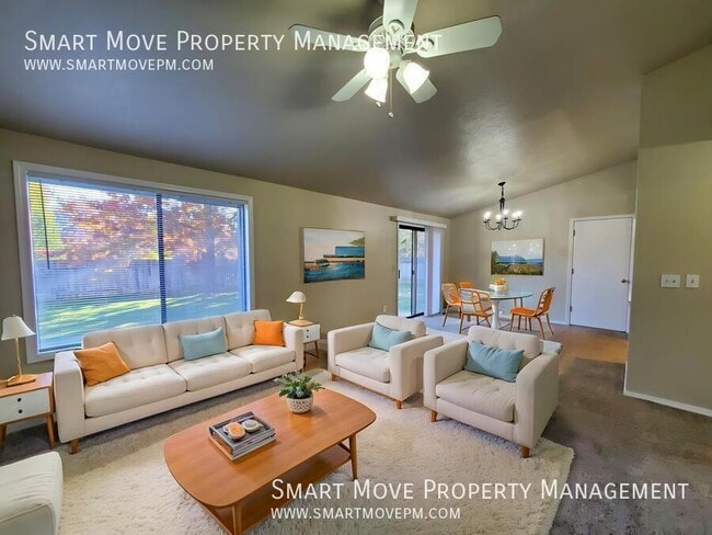 Building Photo - 4418 N Oxbow Pl