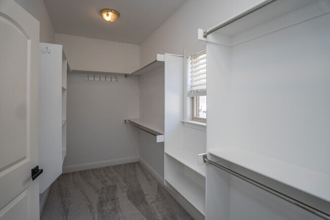 Building Photo - 12907 Arthur Ln