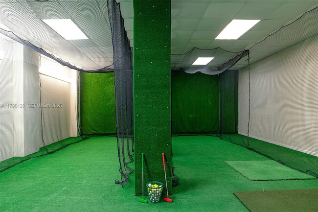 Building Photo - 2101 S Ocean Dr