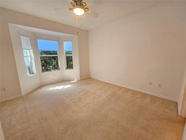 Building Photo - 920 Onager Ct