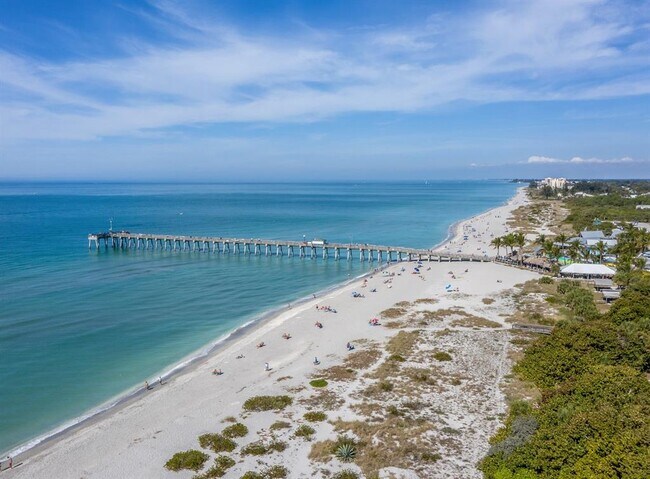 Building Photo - 217 Airport Ave W