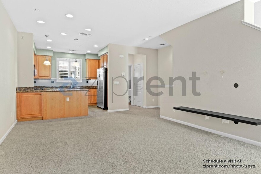 Building Photo - 1241 Arabica Terrace