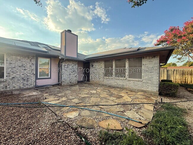 Building Photo - 7808 Mallard Ln