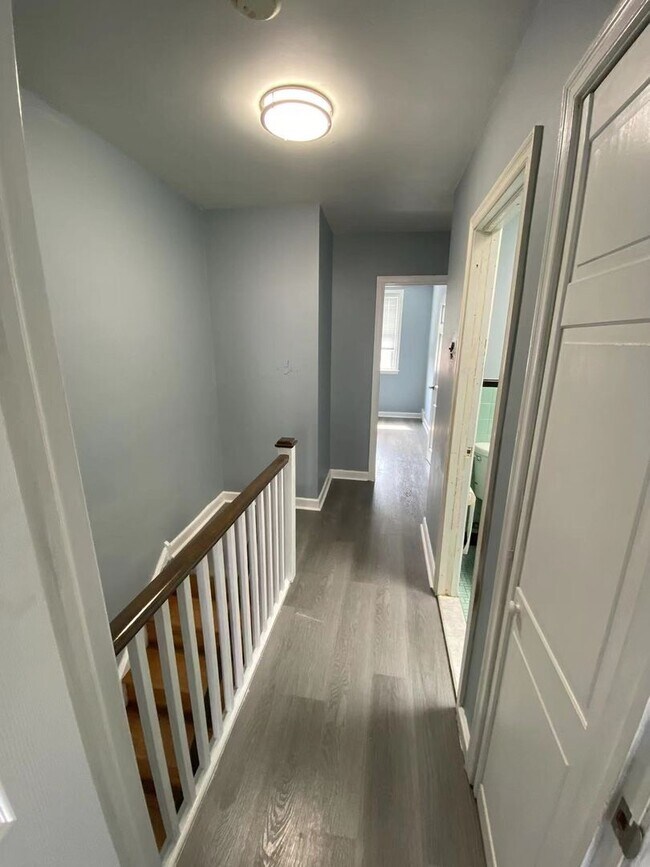 Primary Photo - 3 Bedroom and 1 bathroom Row House Availab...