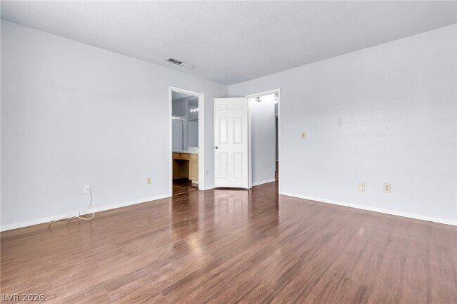 Building Photo - 6250 W Flamingo Rd