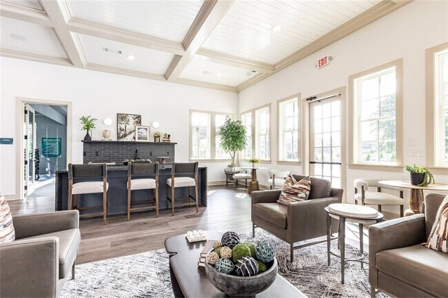 Building Photo - 3373 Fence Rd