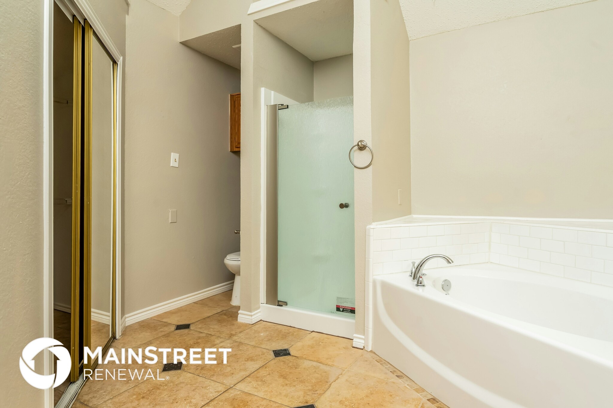 Building Photo - 6821 Driffield Cir W