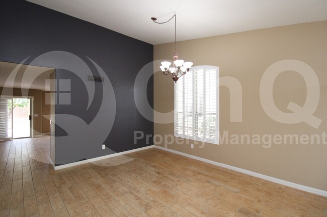 Building Photo - 20906 N 38th St