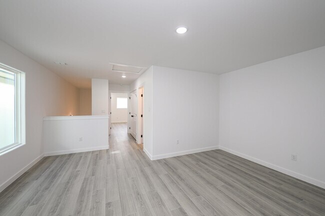 Building Photo - 8218 Casa Verde Rd