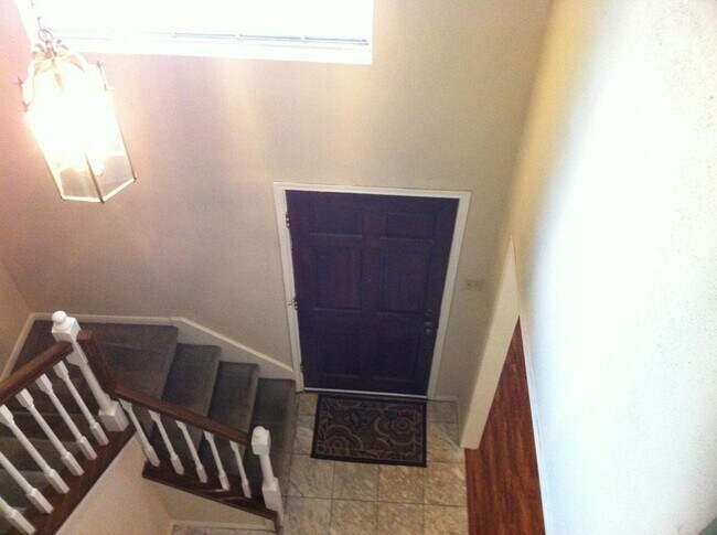 Building Photo - 14203 Poneal Ct