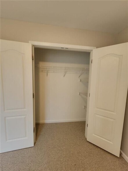 Building Photo - 5520 Casey Valley Way