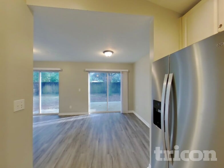 Building Photo - 14930 Deer Meadow Dr