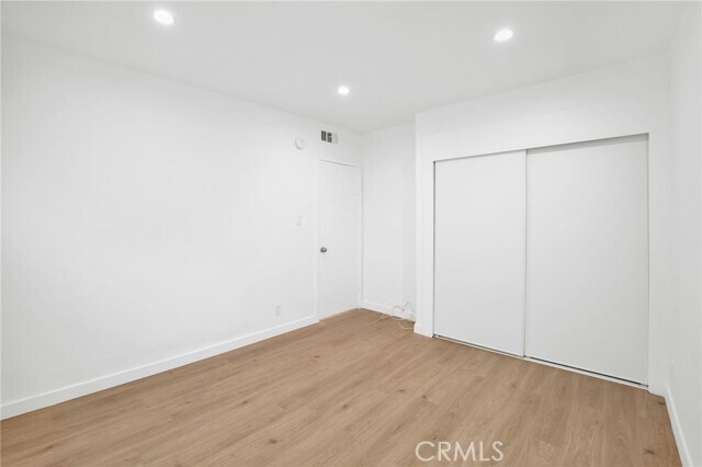 Building Photo - 13018 Valleyheart Dr